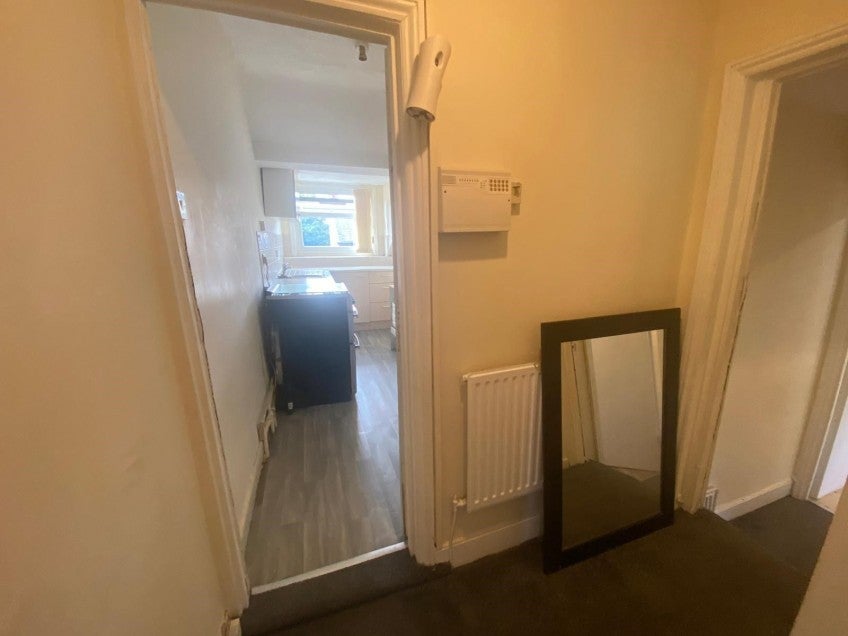 Flat Norwood Road in Trafford