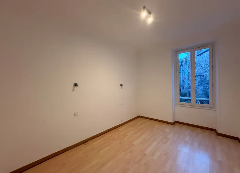 Appartement Rue Droite à Marcillac-Vallon