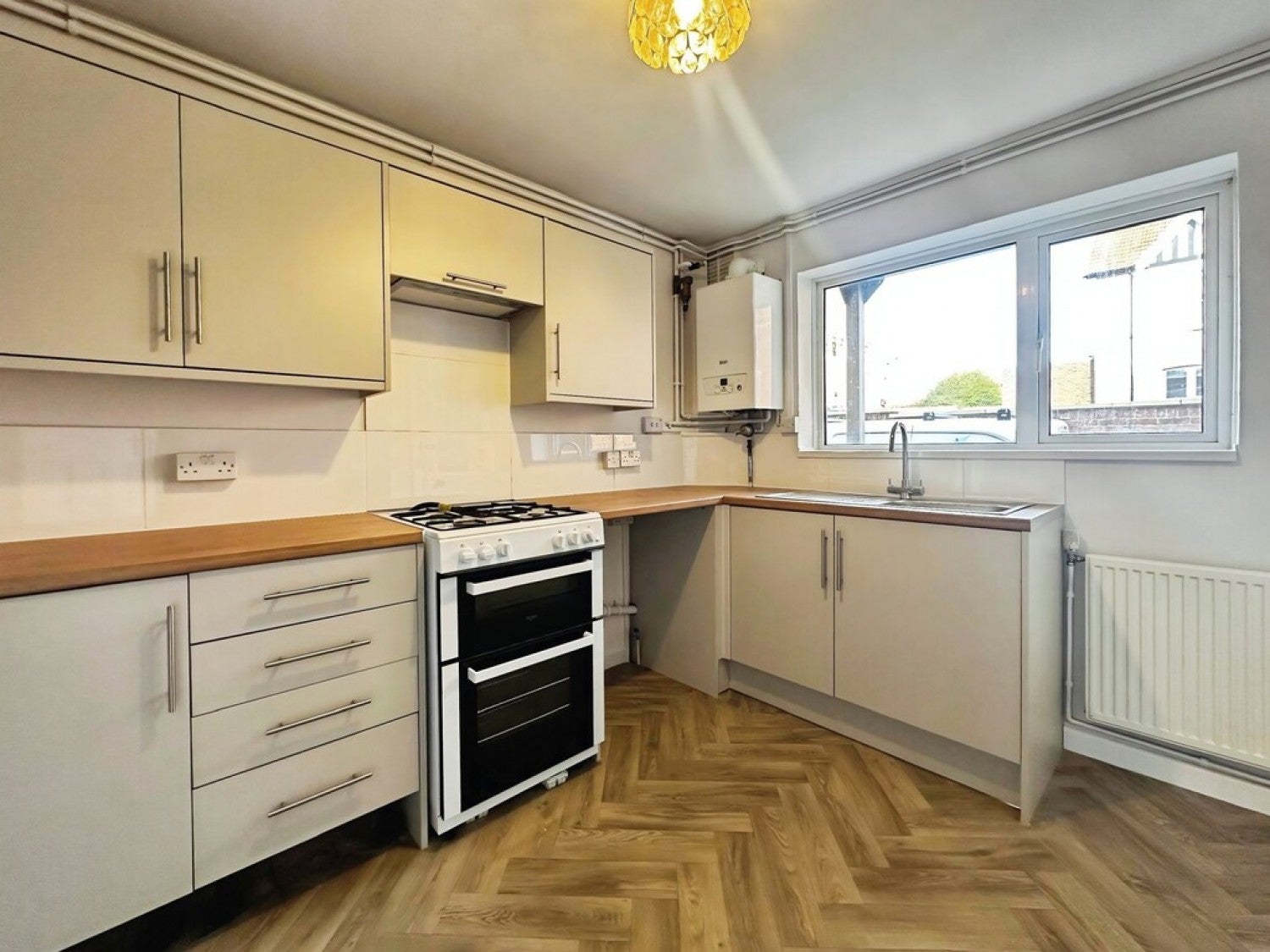 Flat Higher Kingston in Yeovil