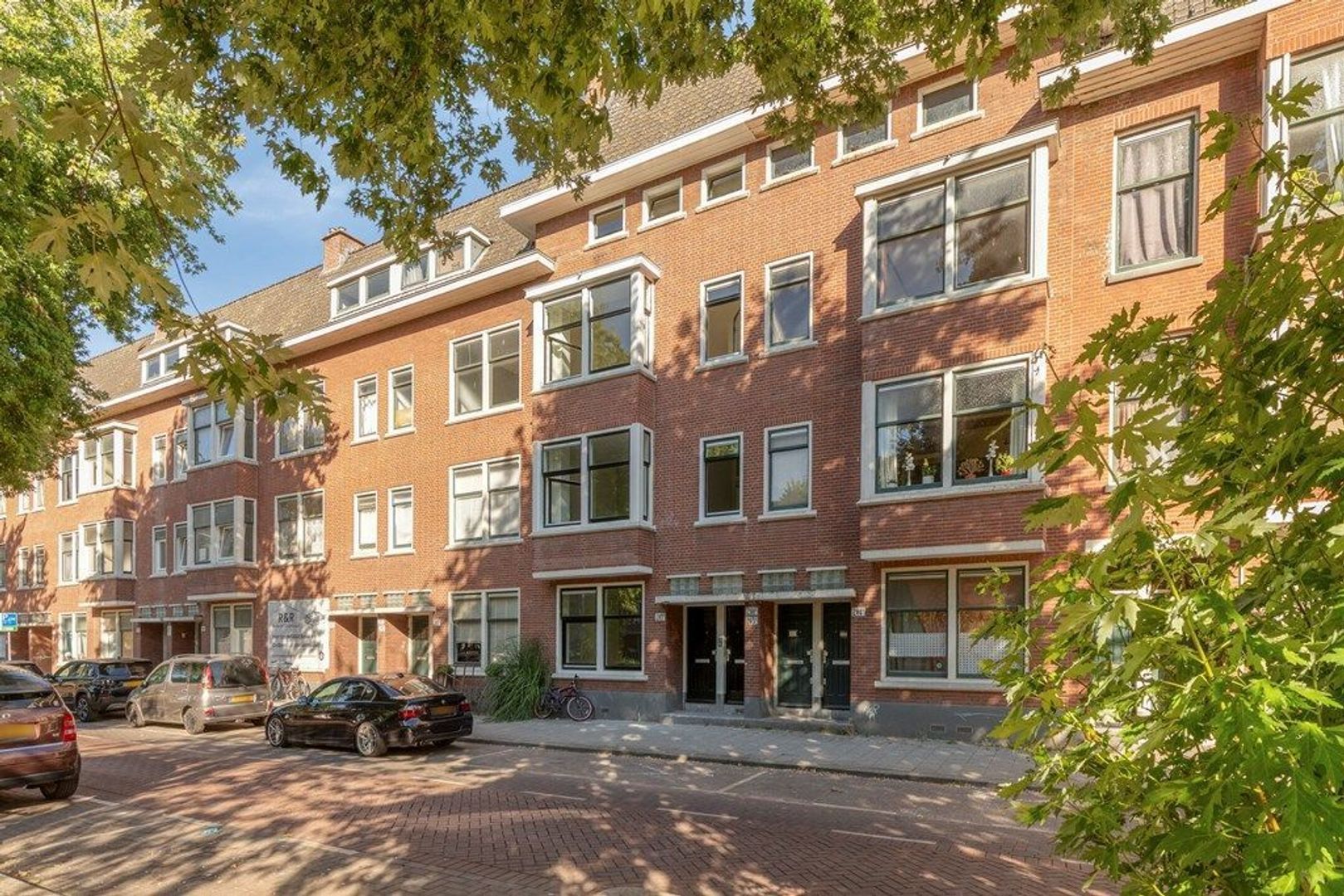 Appartement Lange Hilleweg 203 B in Rotterdam