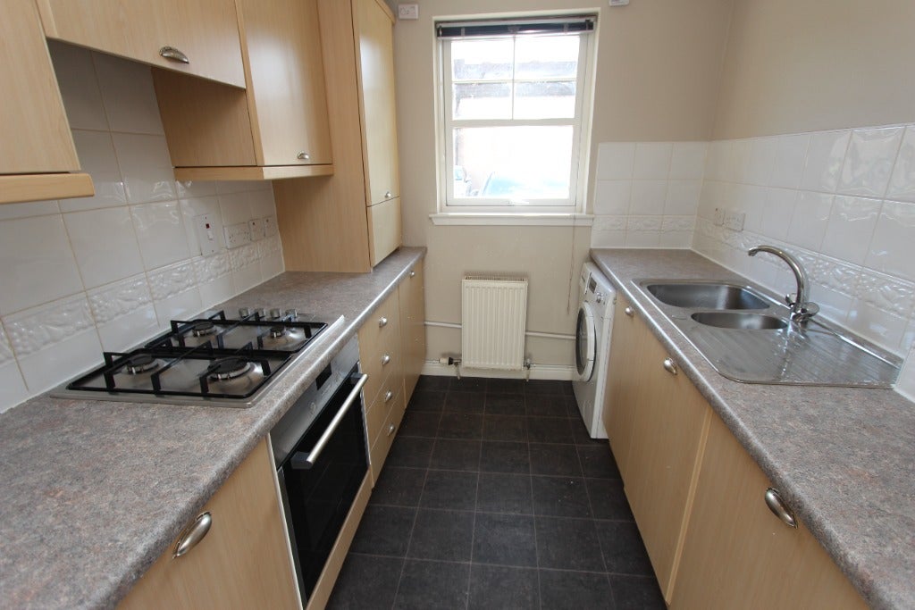 Flat Restalrig Road South in City of Edinburgh