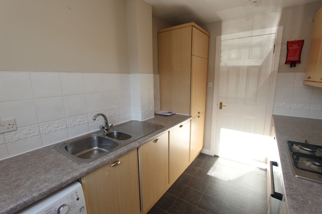 Flat Restalrig Road South in City of Edinburgh