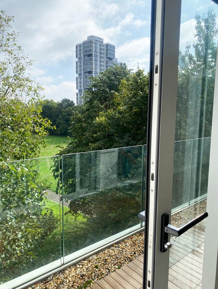 Room Motley Street in Greater London