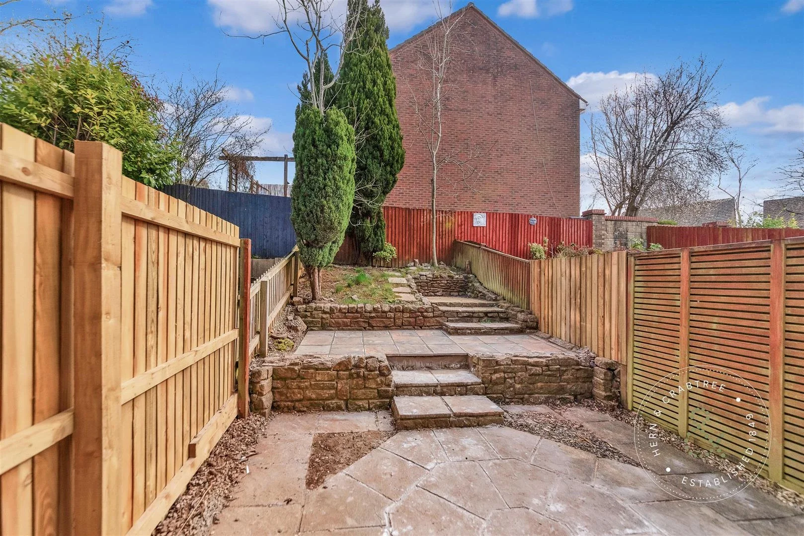 Flat Acorn Grove in Cardiff