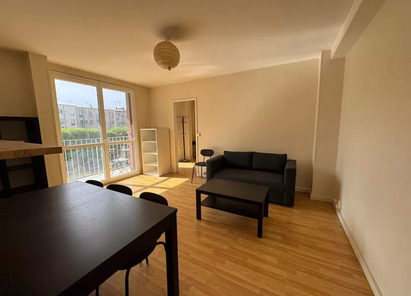 Flat Allée Aimé Césaire in Joinville-le-Pont
