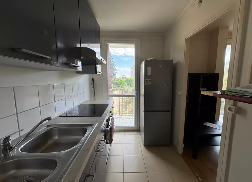 Flat Allée Aimé Césaire in Joinville-le-Pont