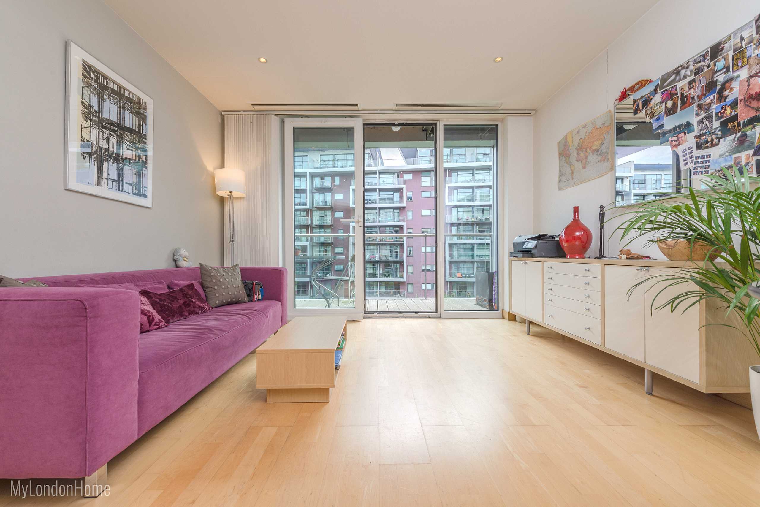 Flat Queenstown Road in Greater London