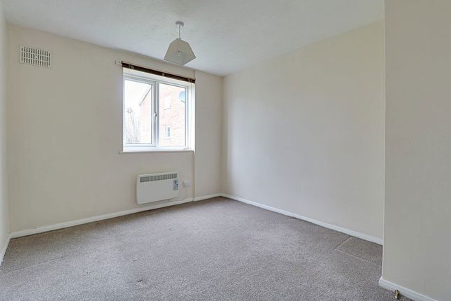 Flat Sandown Drive in Hereford