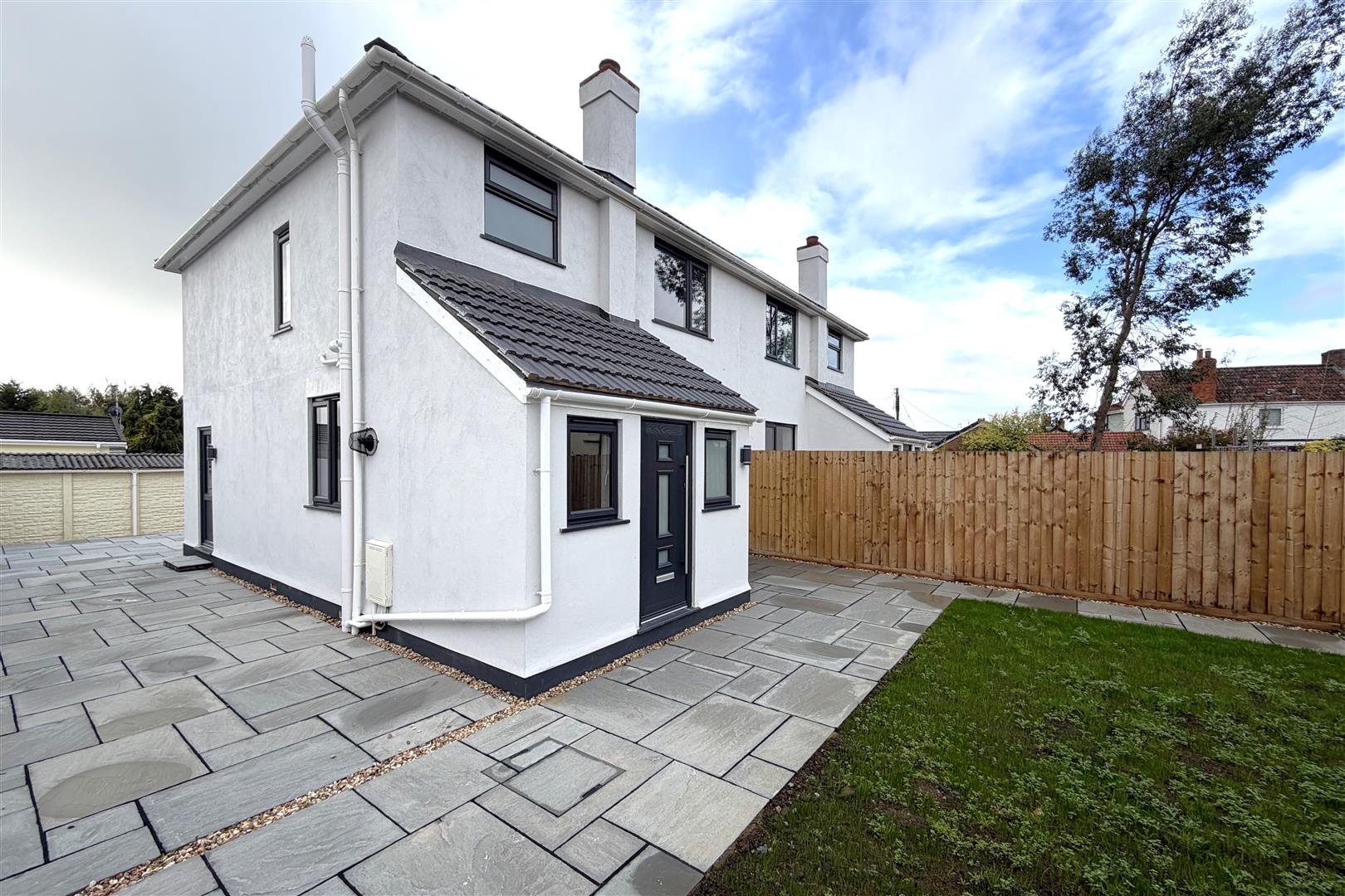 House Wiveliscombe Road in Taunton