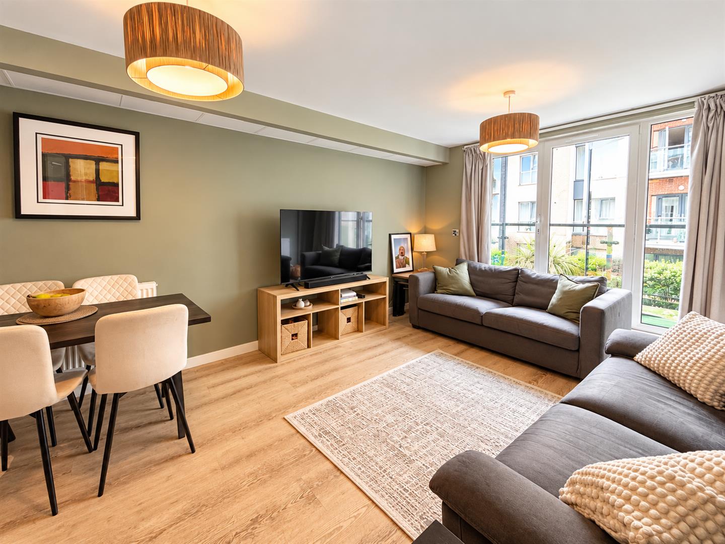 Flat Midland Road in Dacorum