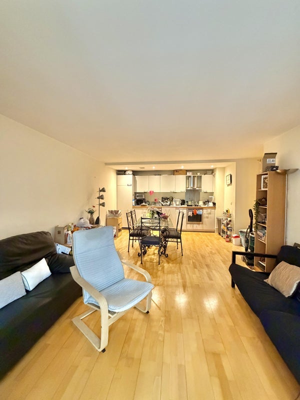 Room Lower Chatham Street in Manchester