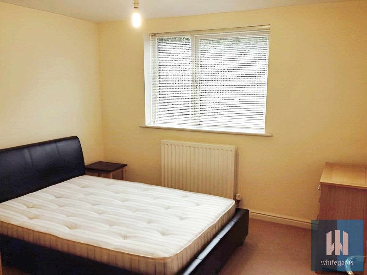 Flat East Street in Kirklees