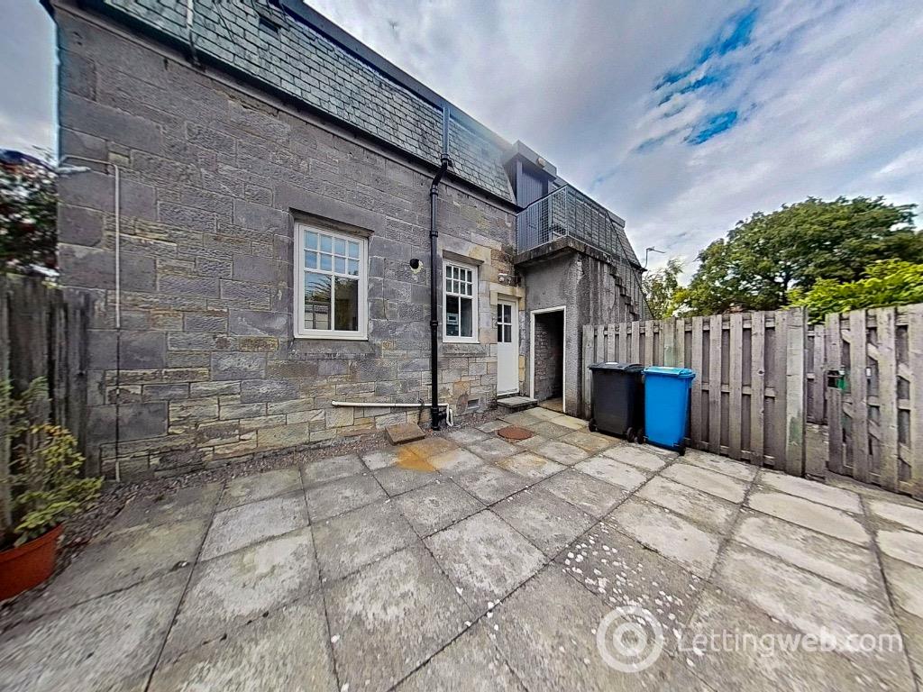 House Hepburn Gardens in St Andrews