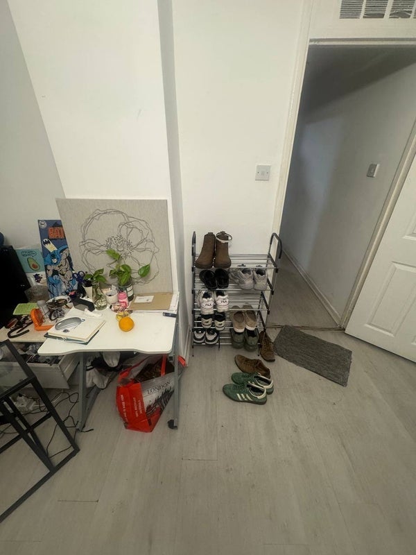 Room Palmers Road in Greater London