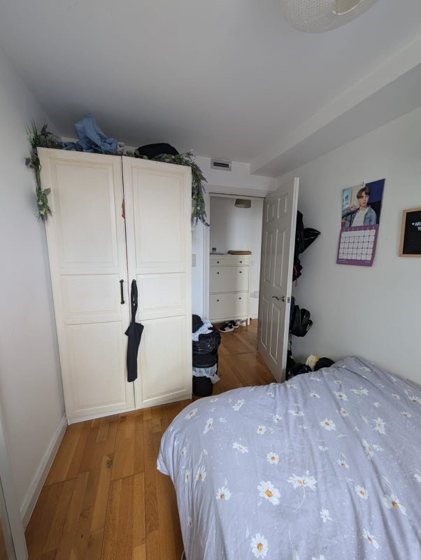 Room Trafalgar Road in Greater London