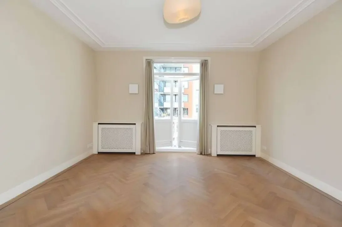 Flat Dirk Hoogenraadstraat in Den Haag