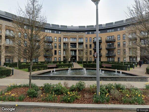 Flat Howard Road in Greater London