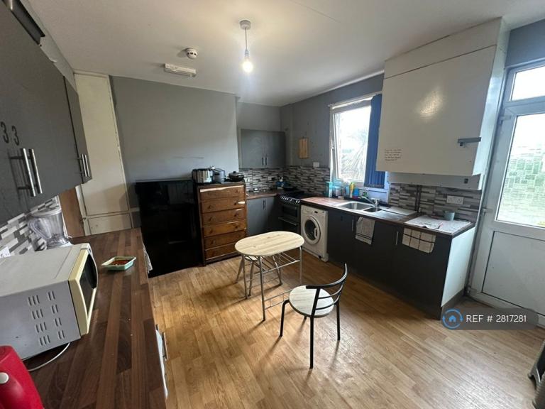 Room Brunswick Street in Wakefield