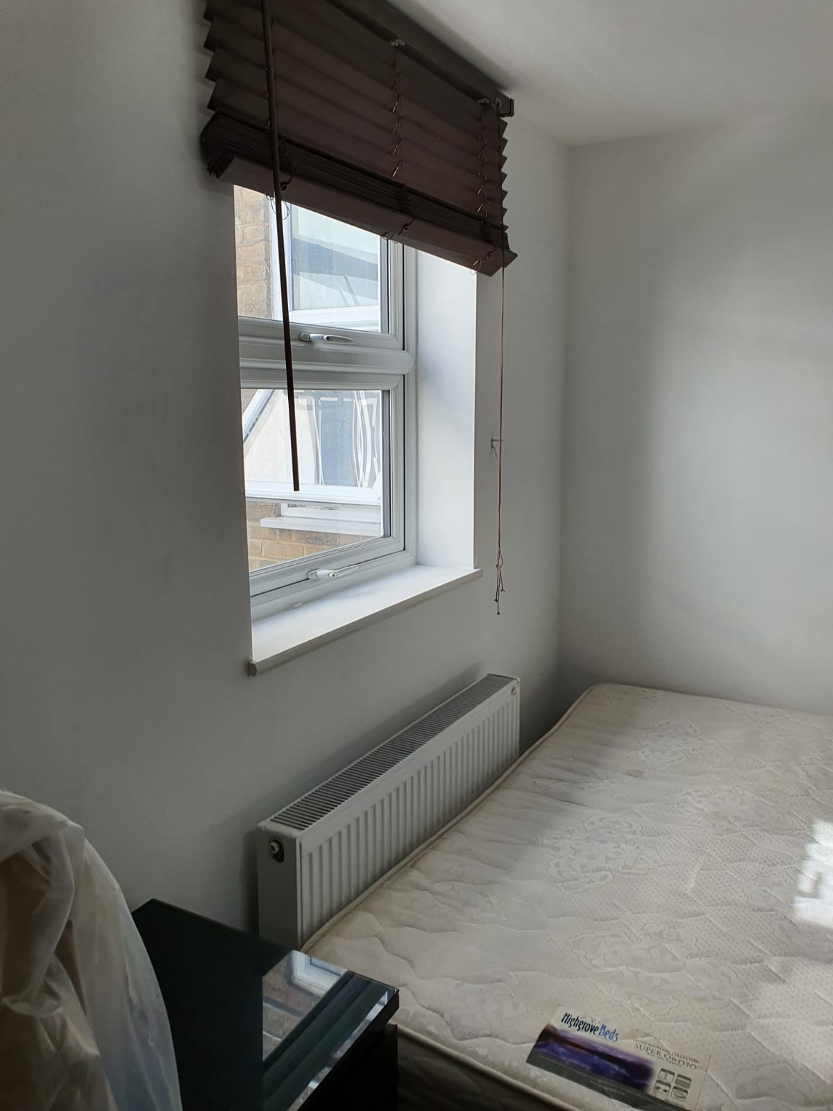 Flat Chalvey Road East in Slough