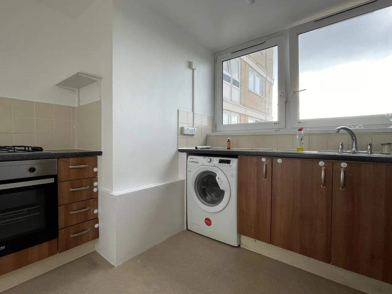 Flat Progress Way in Greater London
