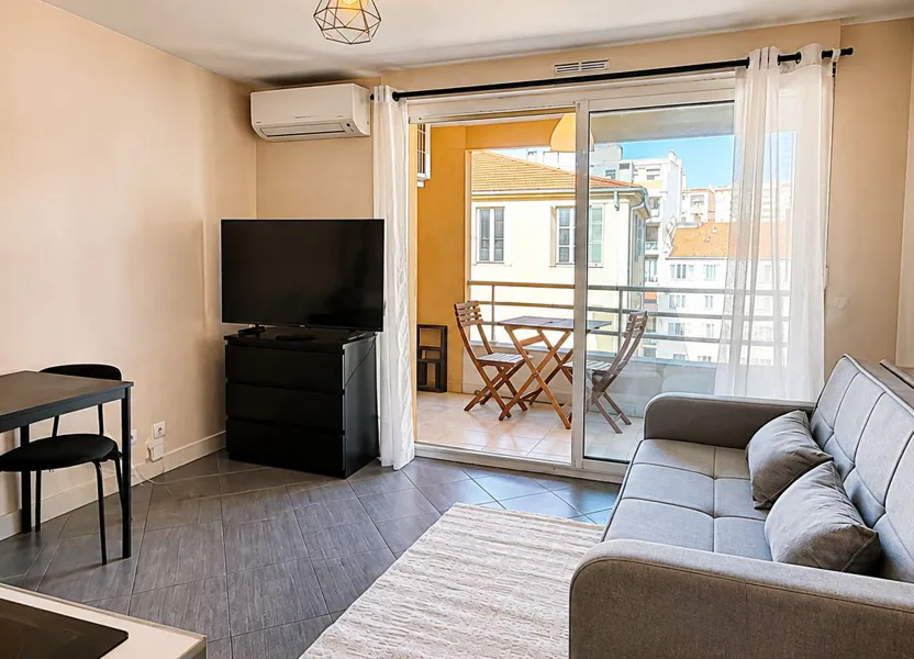 Appartement Rue Caïs de Pierlas à Nice
