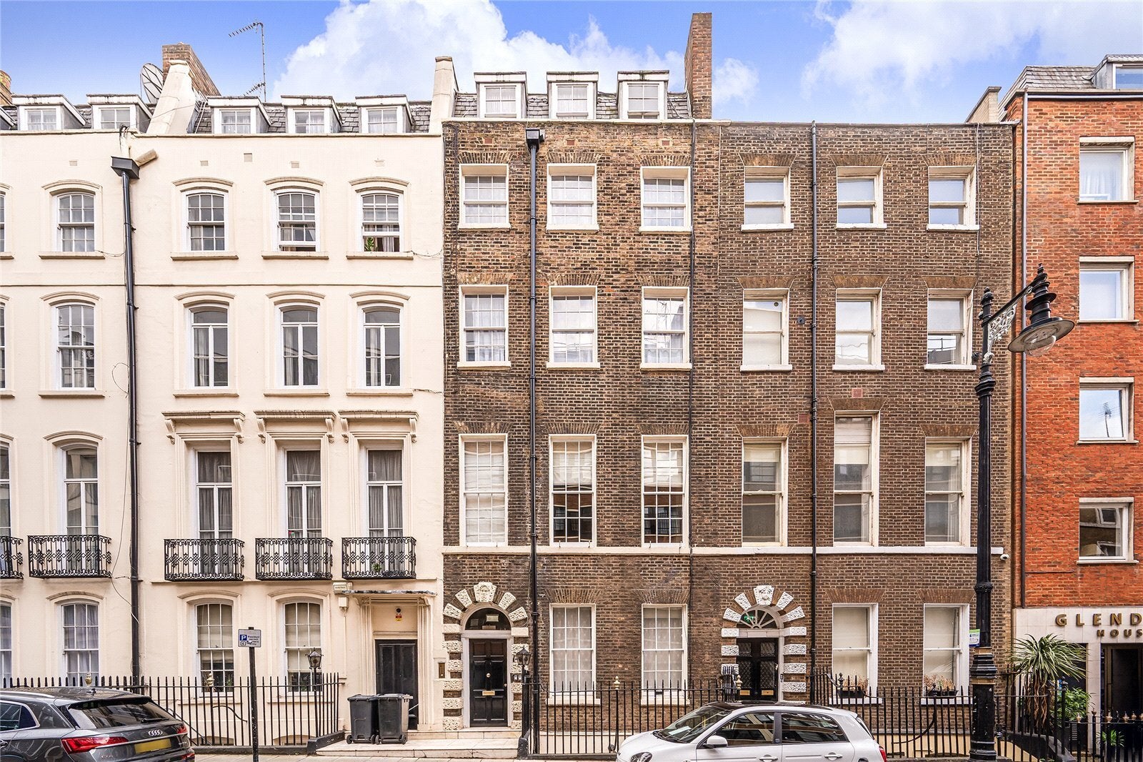 Flat Clarges Street in City of Westminster