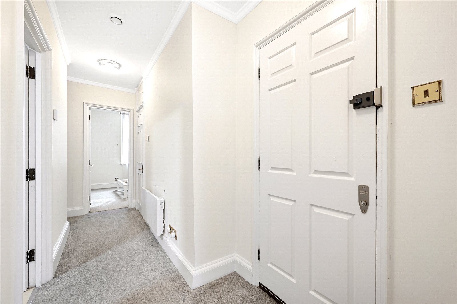 Flat Clarges Street in City of Westminster