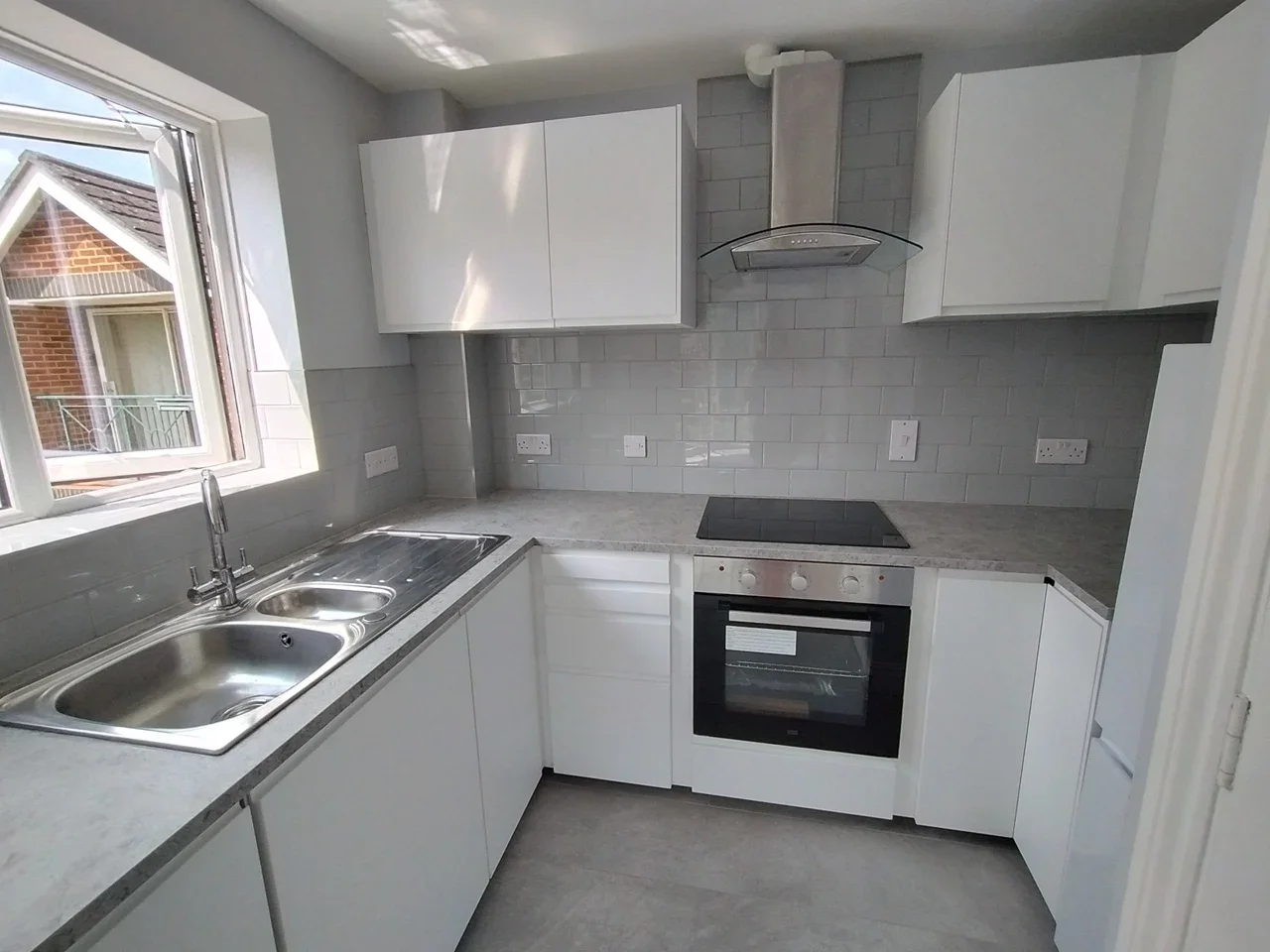 Flat Bath Road in Maidenhead