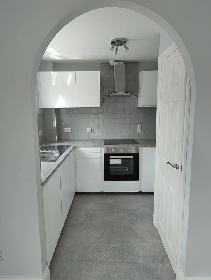 Flat Bath Road in Maidenhead