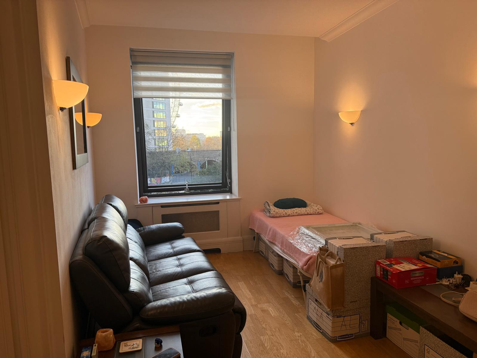 Flat Hatfields in Greater London