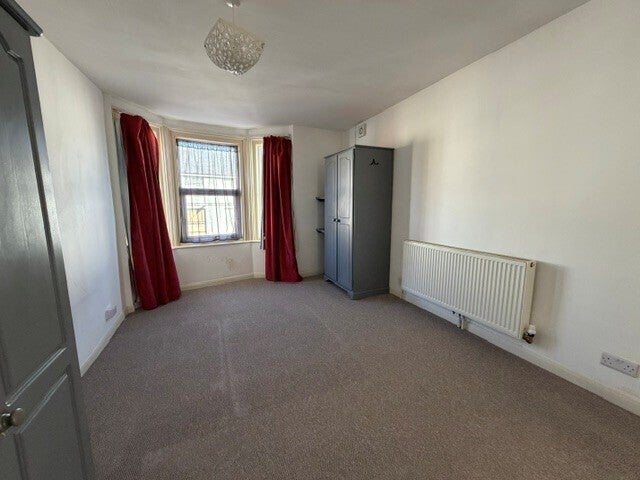 Flat Camden Road in Tunbridge Wells