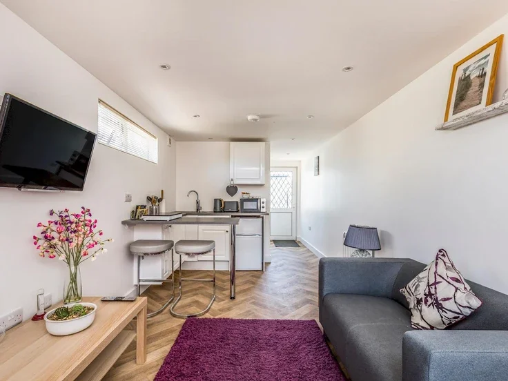 Room Peerley Road in Chichester