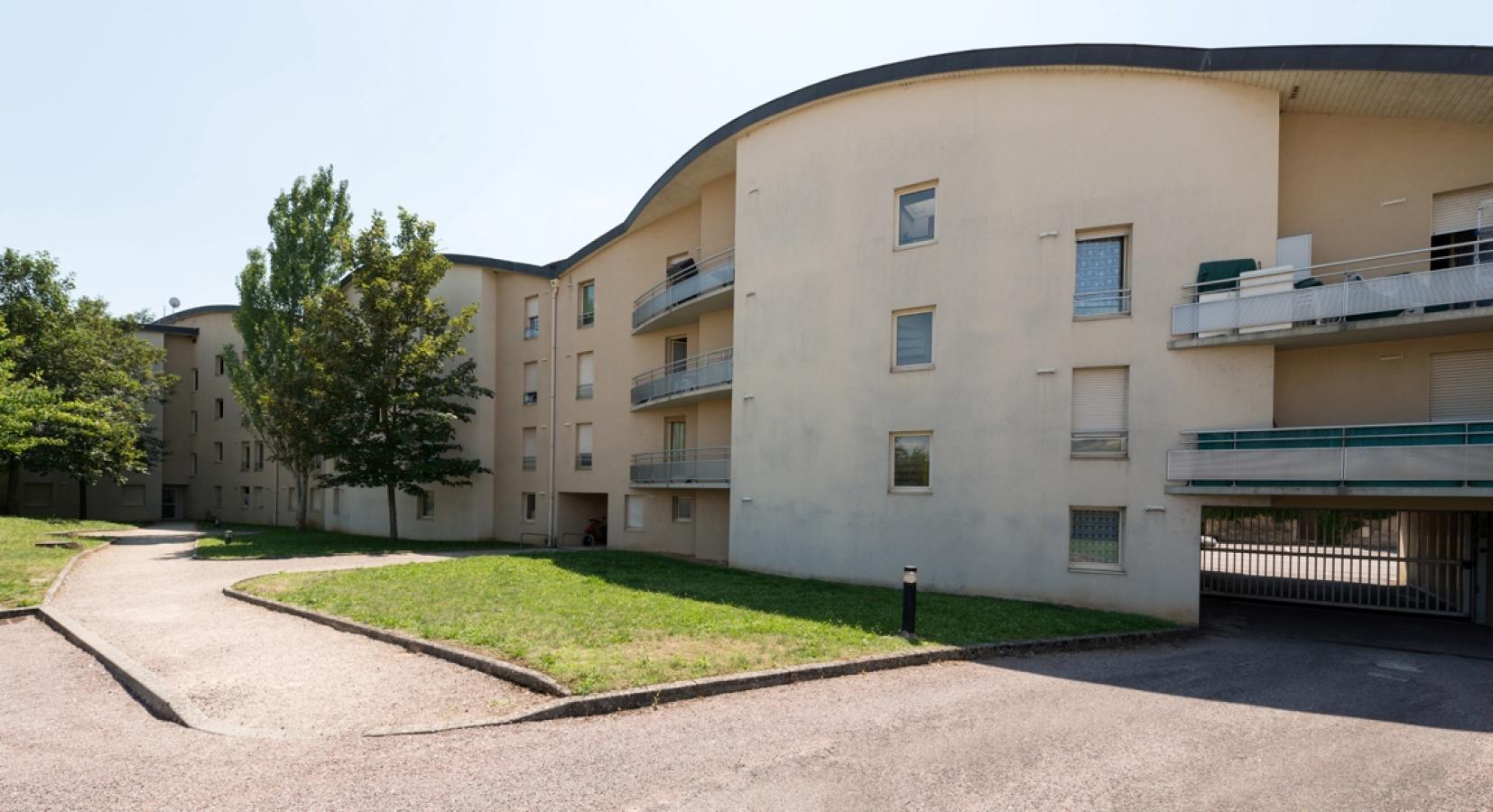 Flat Rue Faubourg Saint-Jean in Beaune