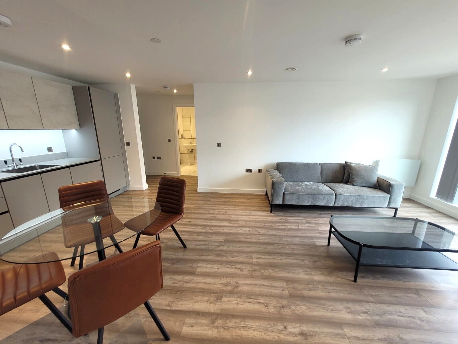 Flat Herschel Street in Slough