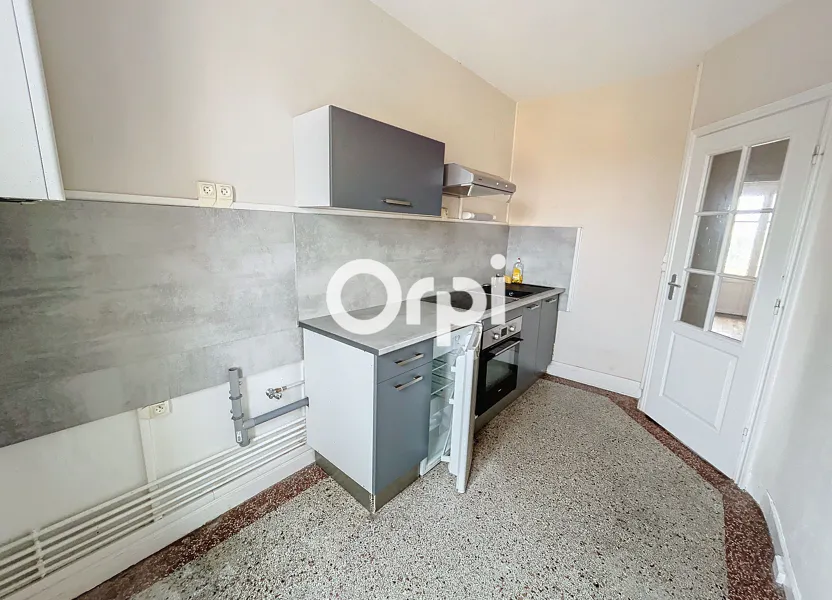 Flat Rue Notre-Dame-des-Anges in Nancy