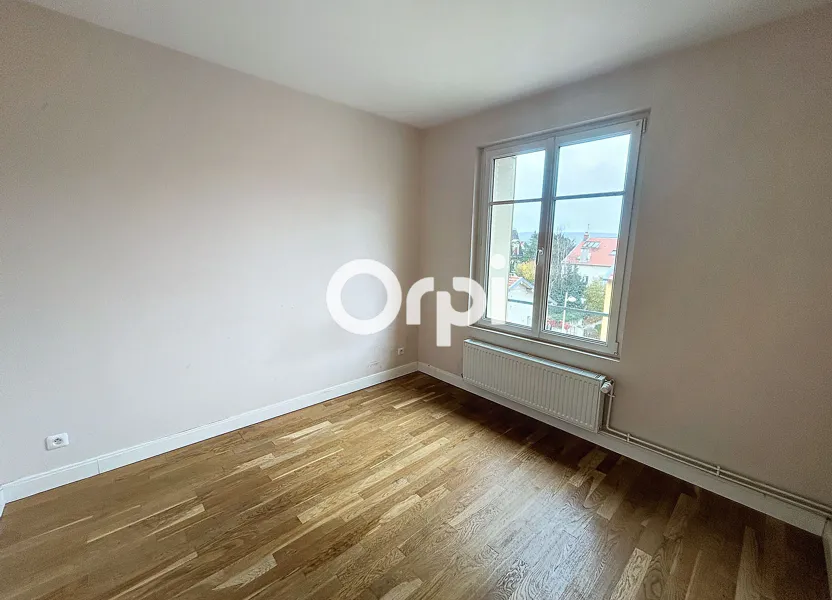Flat Rue Notre-Dame-des-Anges in Nancy