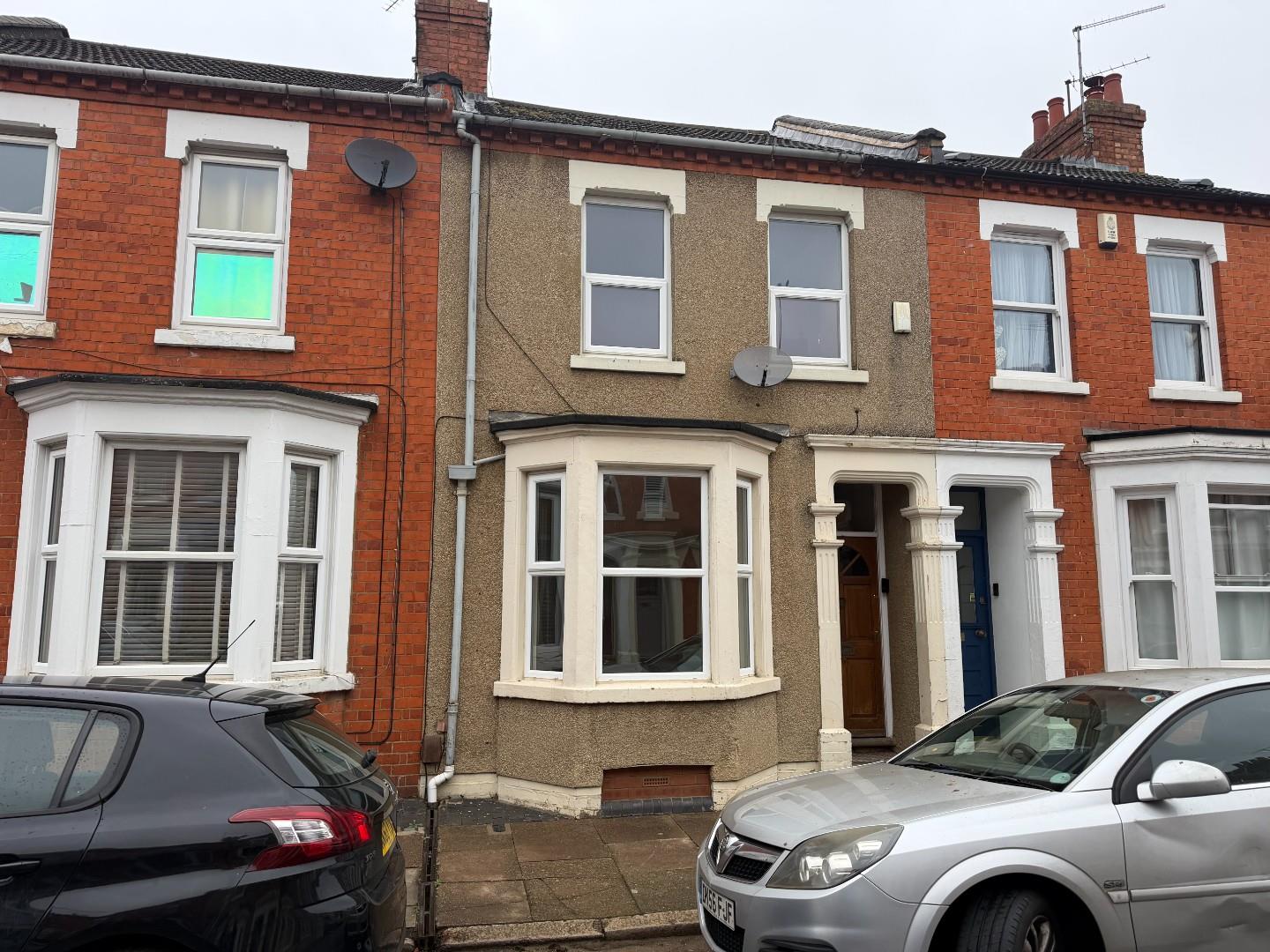 Flat Cliftonville Road in Northampton