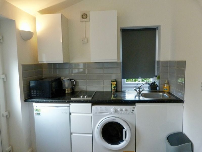 Flat Disraeli Crescent in High Wycombe