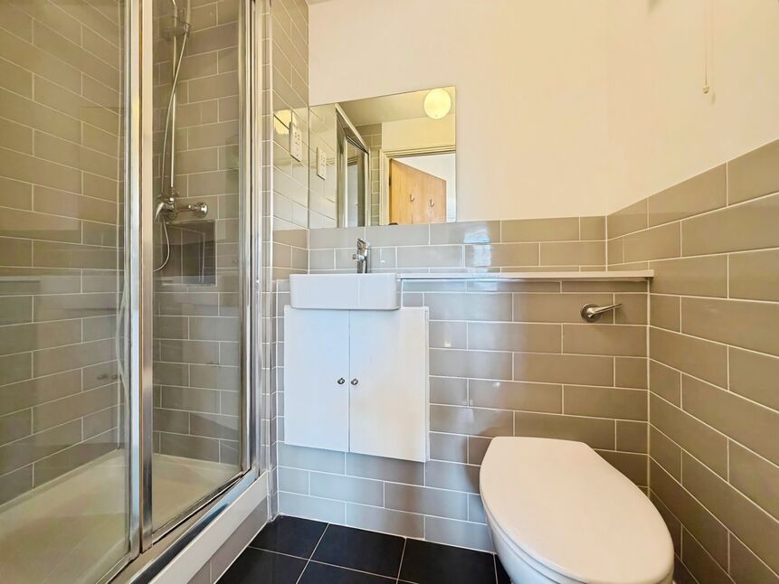 Flat Scotney Gardens in Maidstone