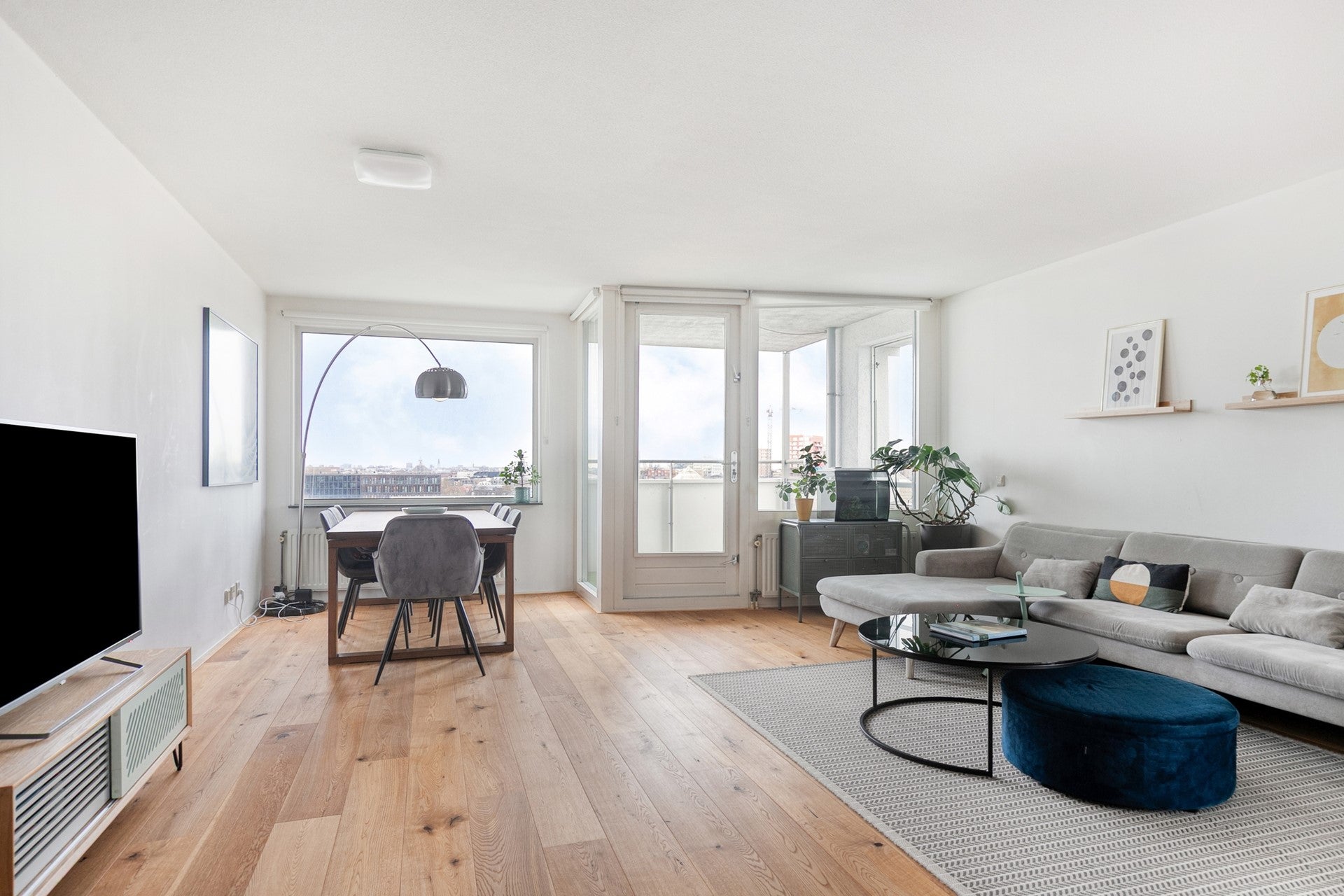 Appartement C. van Eesterenlaan in Amsterdam