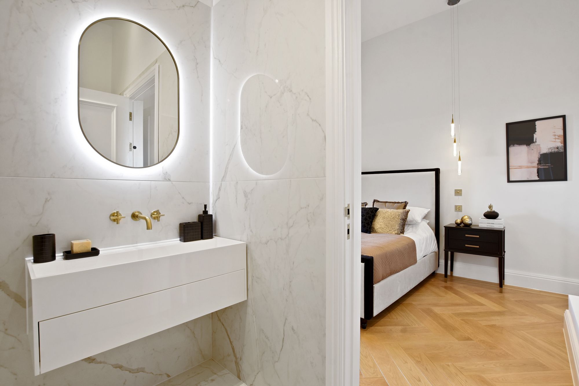 Flat The Ridgeway in Greater London