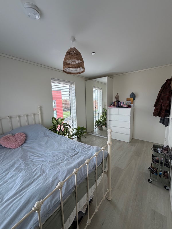 Room Airport Road in Bristol