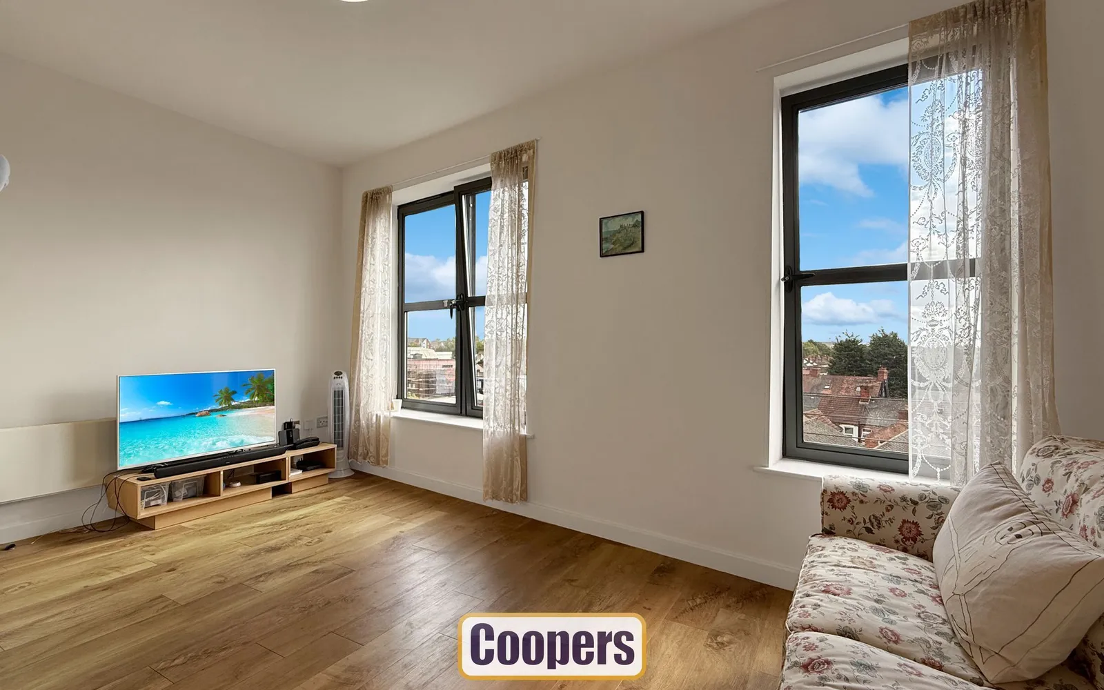 Flat Foleshill Road in Coventry