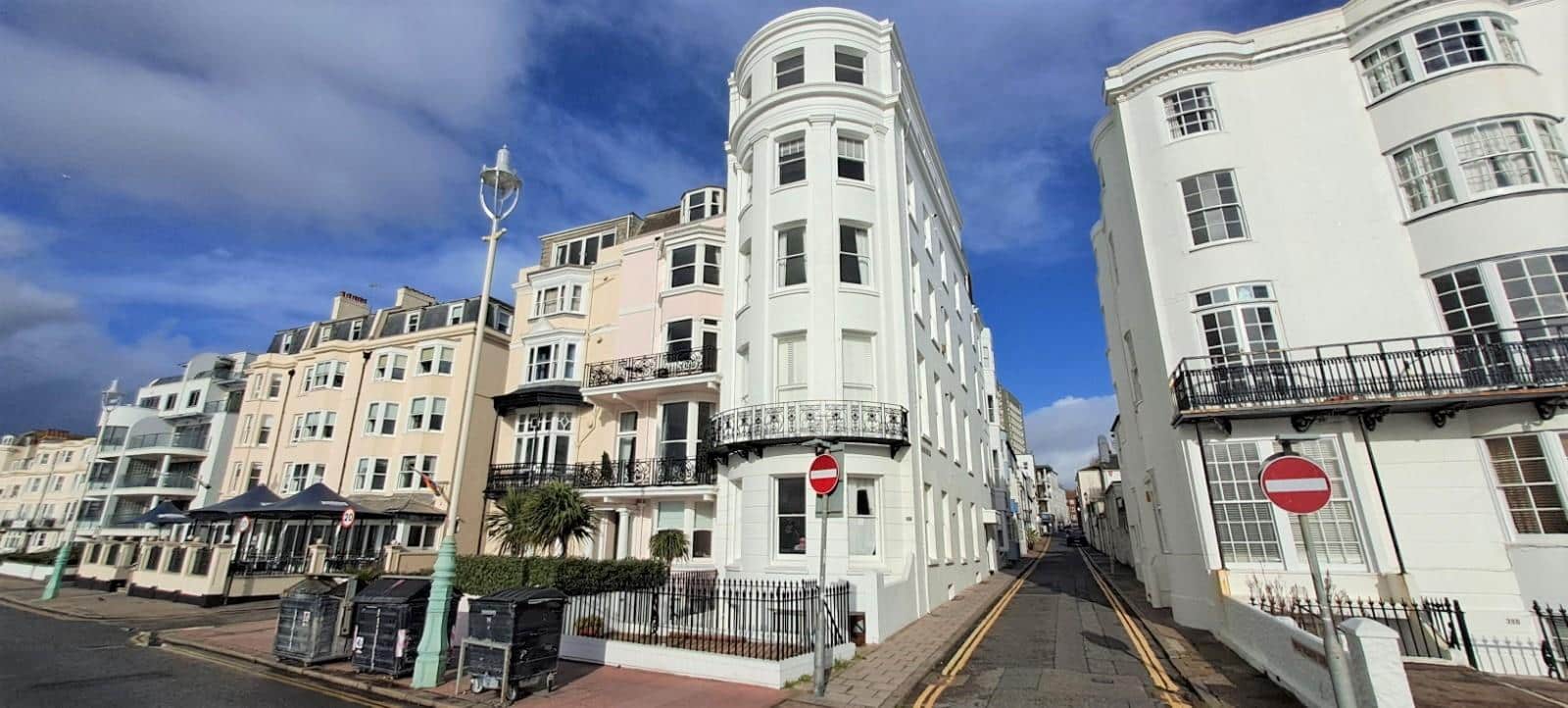 Flat Marine Parade in Brighton