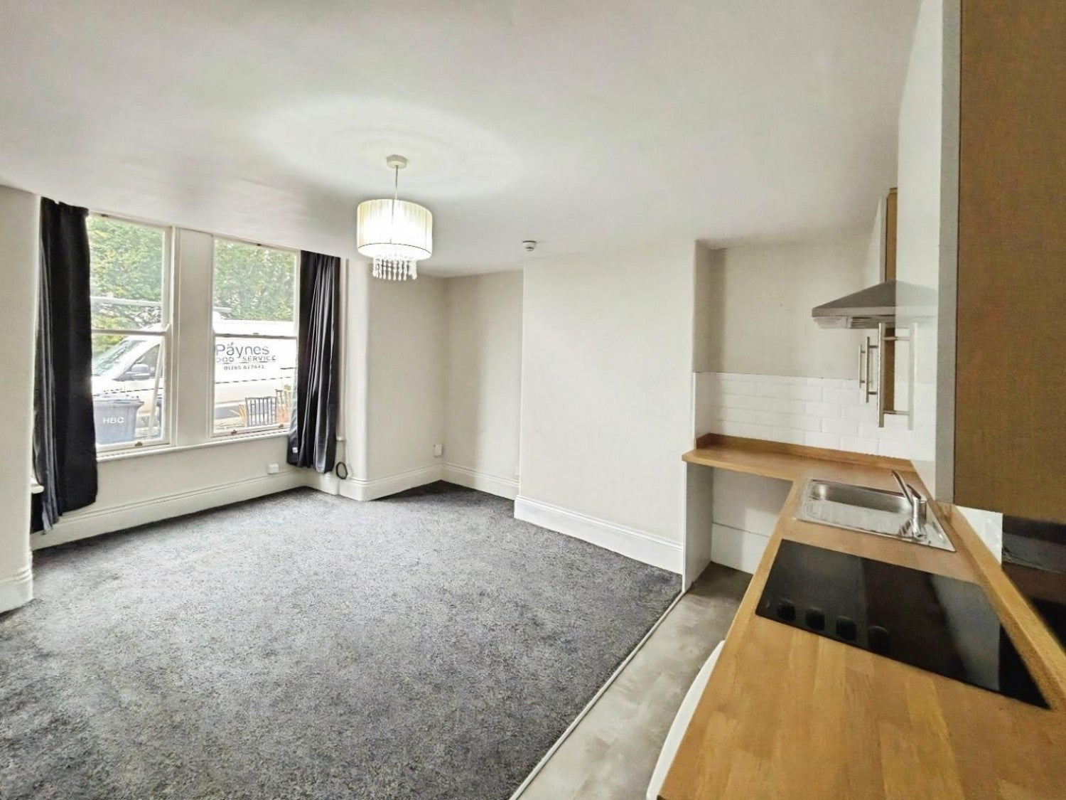 Flat Hookstone Road in Harrogate