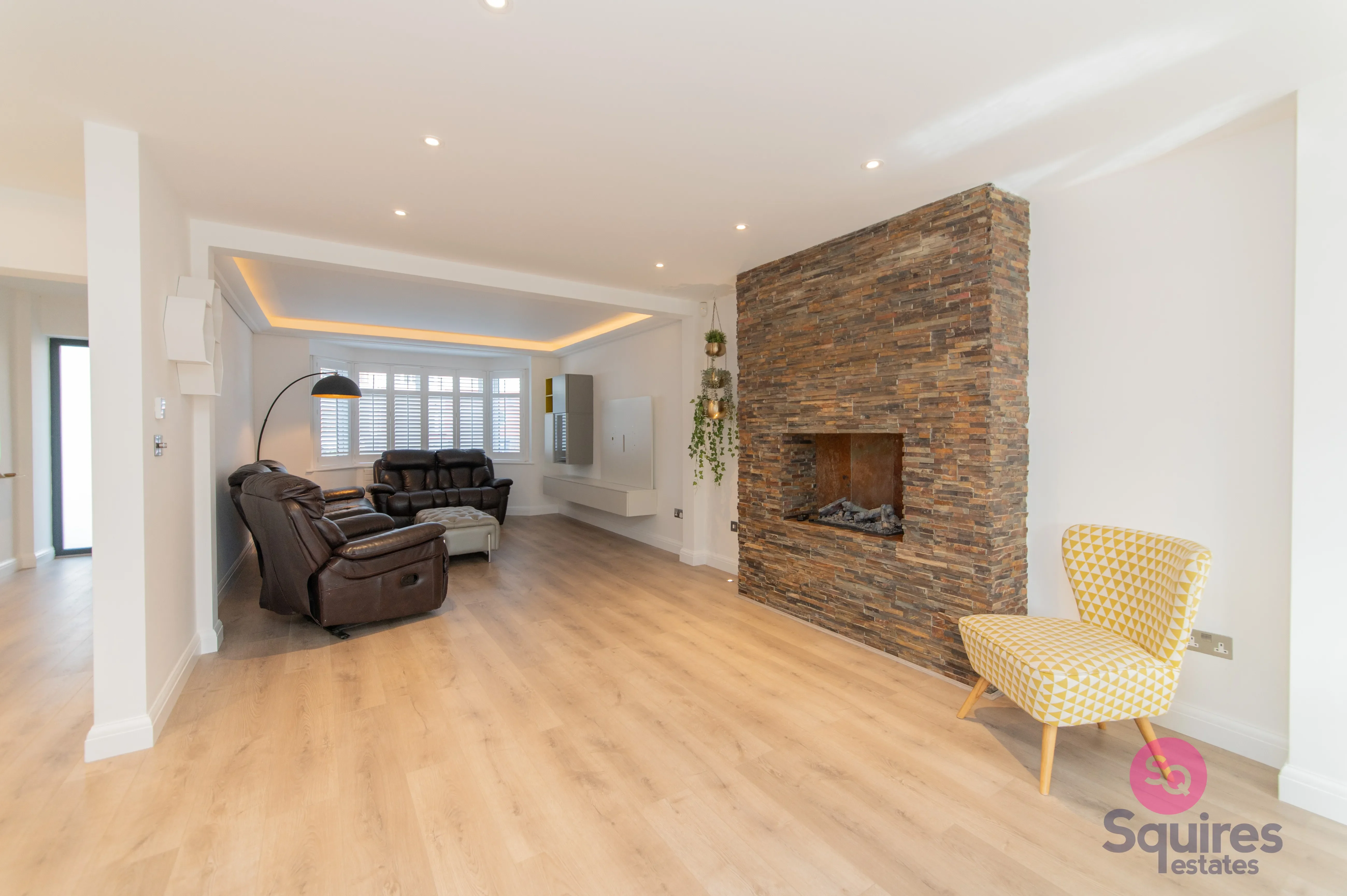 House Brookfield Close in Greater London