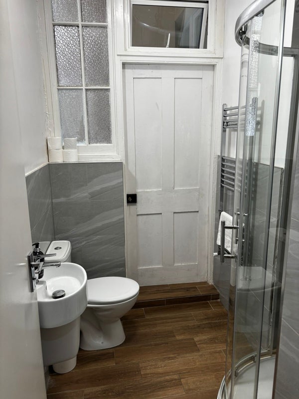 Room Cromwell Road in Greater London