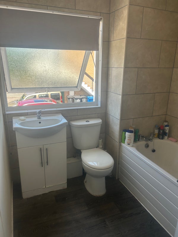 Room Hayle in Tamworth