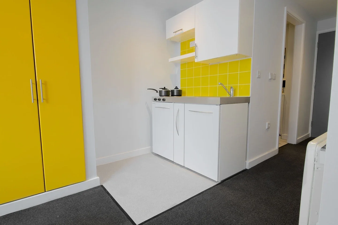 Flat Upper George Street in Luton