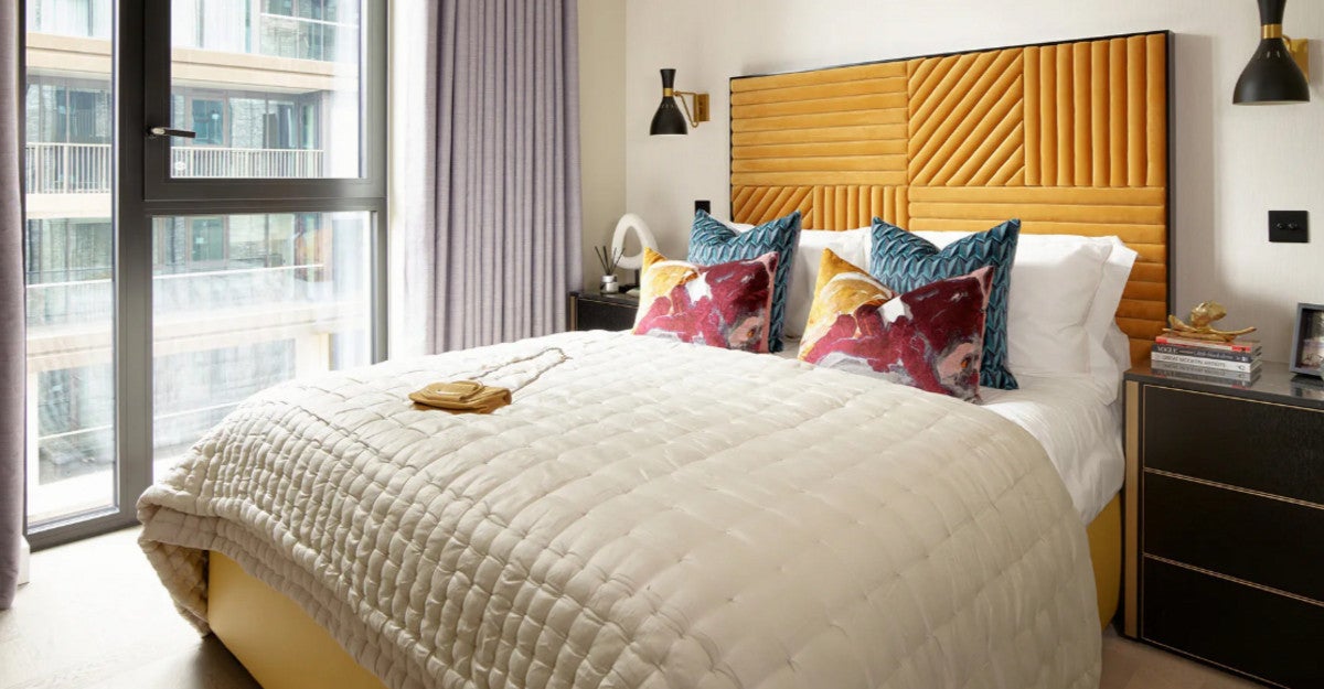 Flat Merino Gardens in Greater London
